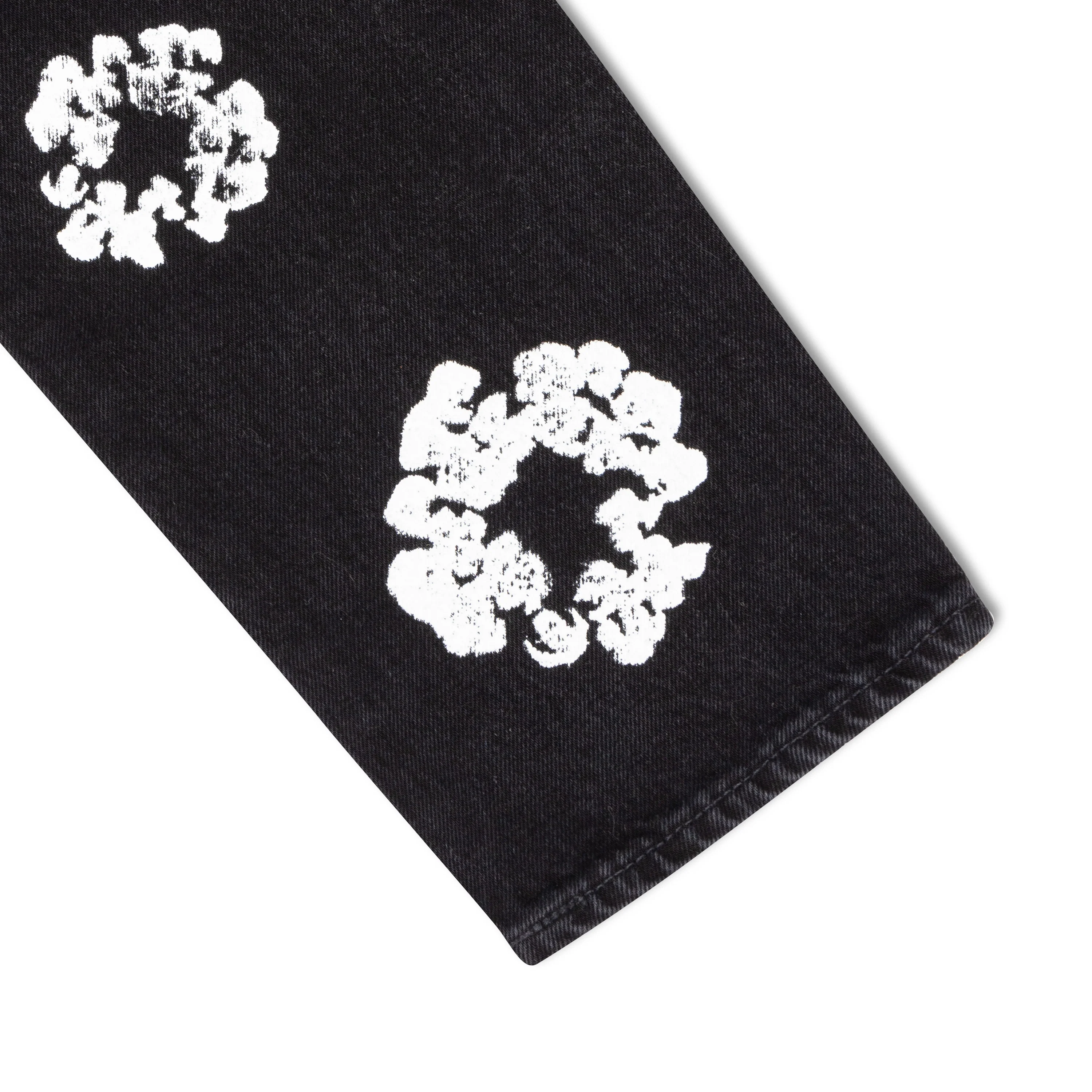 The Cotton Wreath Jean Black
